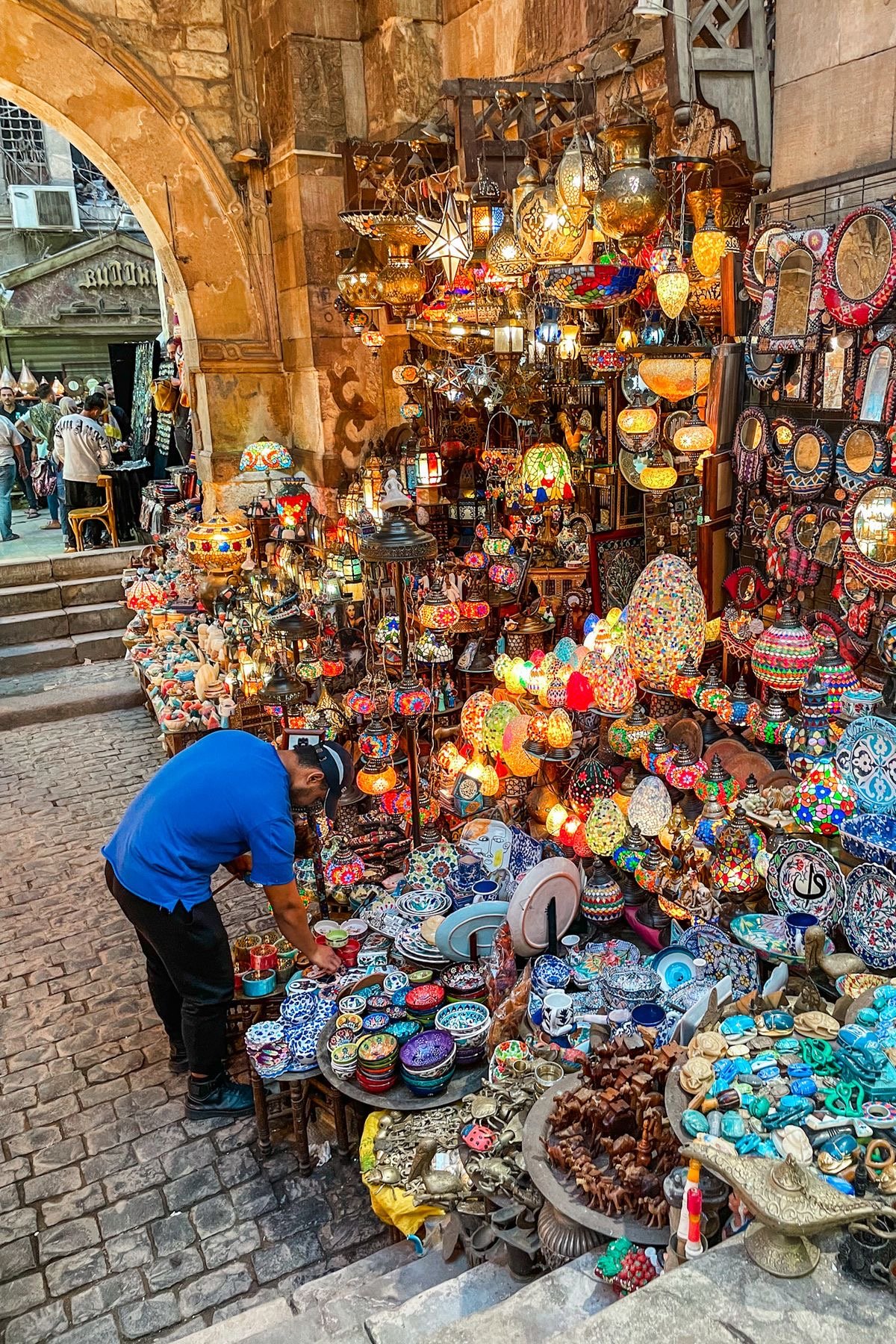 Full 2-day Cairo Overnight Tour from Hurghada and nearby resorts with visits to the Pyramids, Museum, and Nile Dinner Cruise.