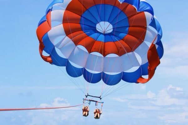 Parasailing Hurghada – Samodzielny lot na spadochronie nad Morzem Czerwonym