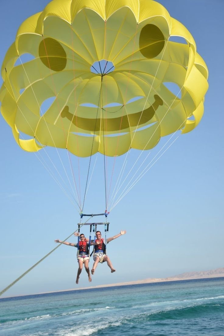Smooth landing and assisted return to the boat