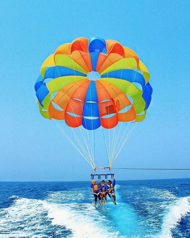 Smooth landing and assisted return to the boat