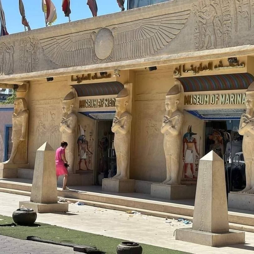 Optional shopping stops at trusted bazaars and spice shops.m