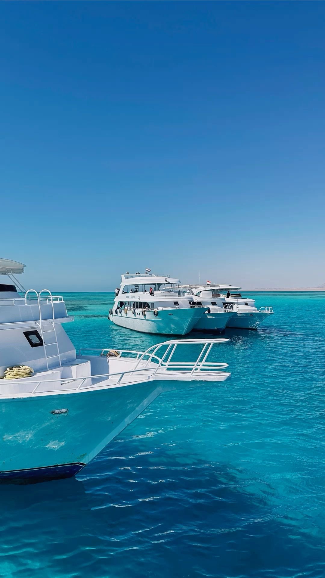 Scenic boat cruise to Ozirea Island Hurghada with comfortable seating.

