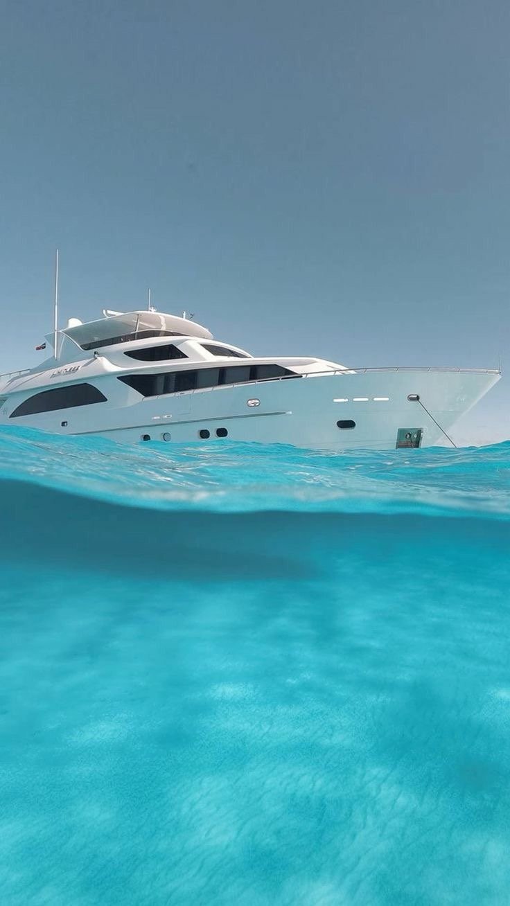 Description (SEO‑optimized): Wide hero shot of Ozirea Island Hurghada showing the infinity‑style pool, designer sunbeds and turquoise sea; highlights the island’s luxury setting and panoramic views to attract clicks and social shares.