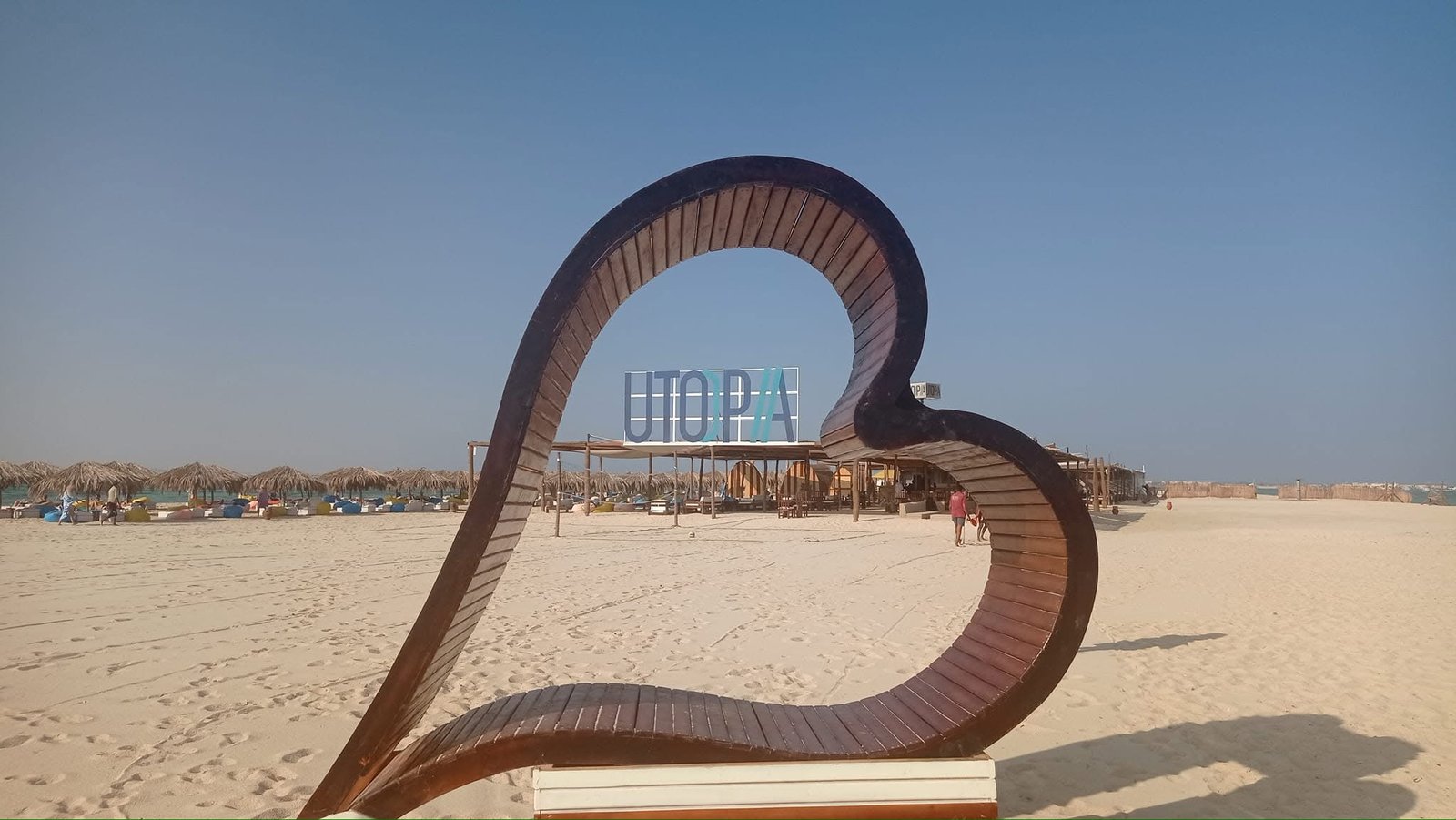 Beachside buffet lunch served on Utopia Island Safaga....