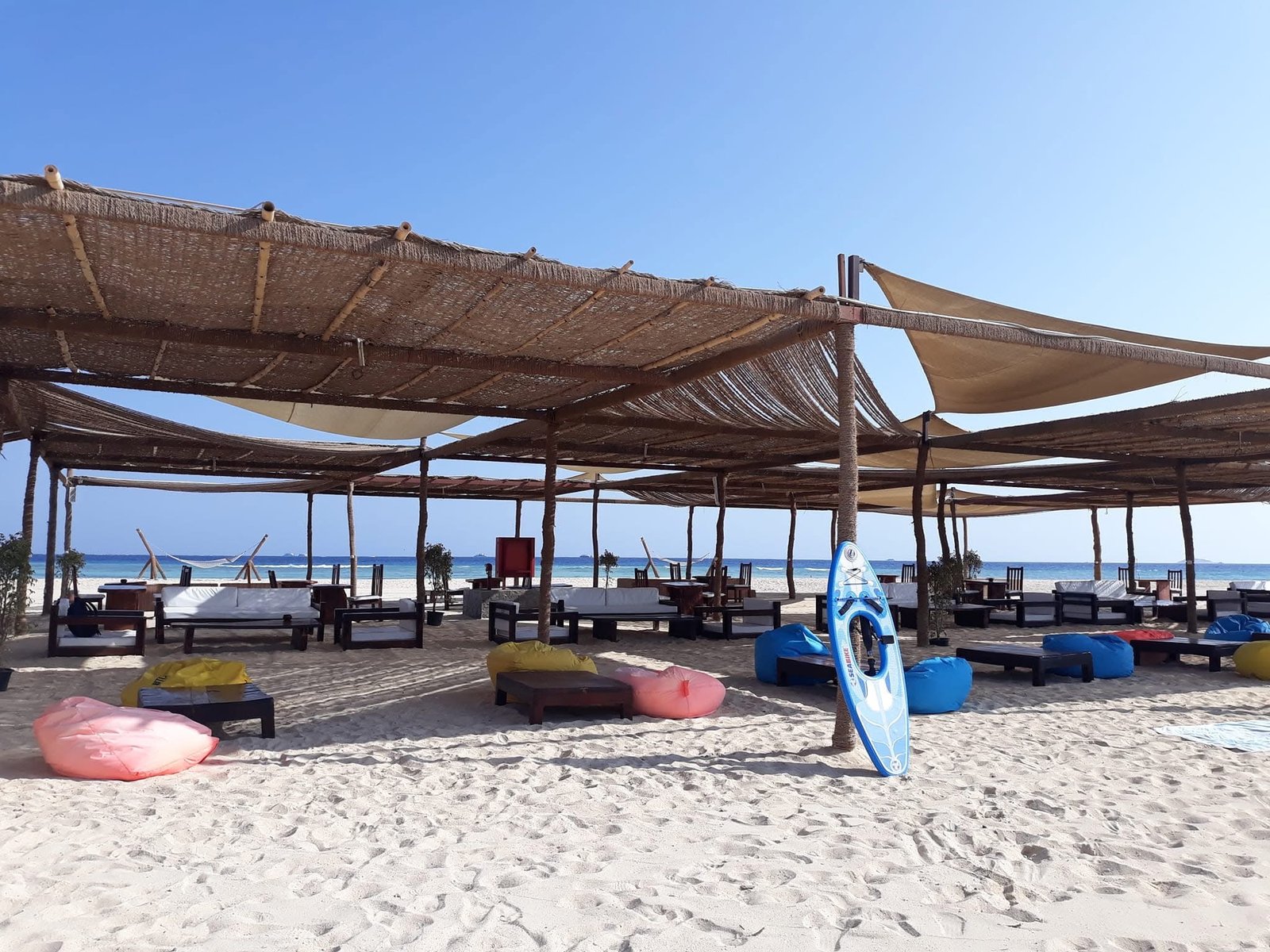 Beachside buffet lunch served on Utopia Island Safaga....